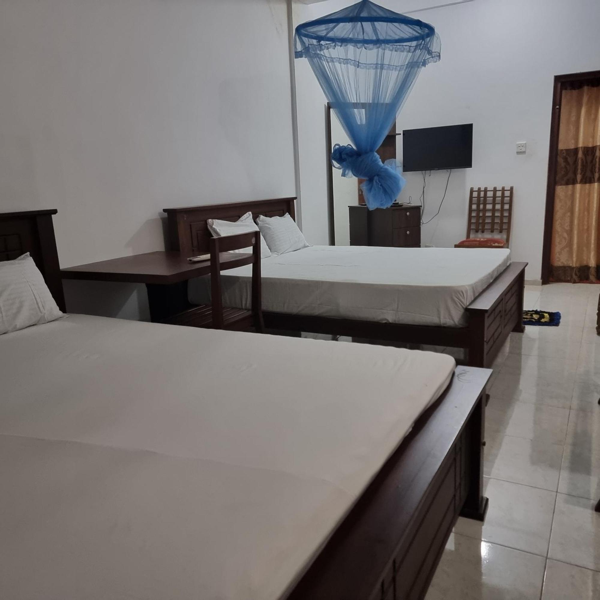 White Win Villa Elewela Habitación foto